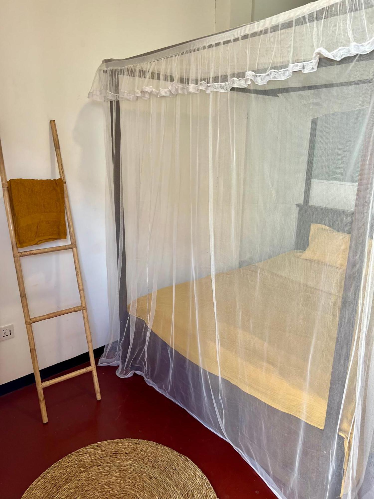 Hari Hari Hostel Weligama Exteriör bild